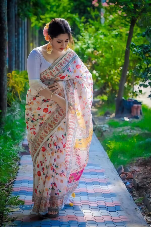 প্রিমিয়াম সিল্ক শাড়ি + ব্লাউজ পিস