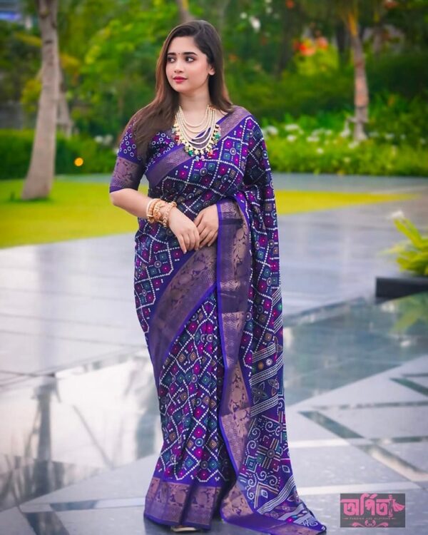 প্রিমিয়াম ধুপিয়ান সিল্ক জামদানি শাড়ি SP-5